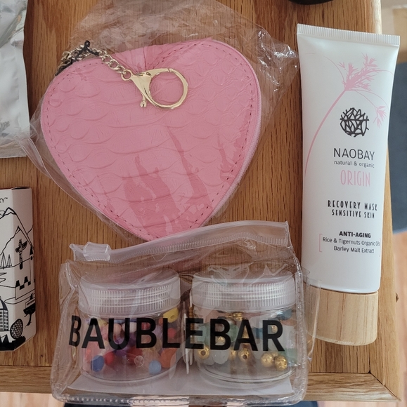 Surprise Semi-Mystery Bag - Picture 5 of 6